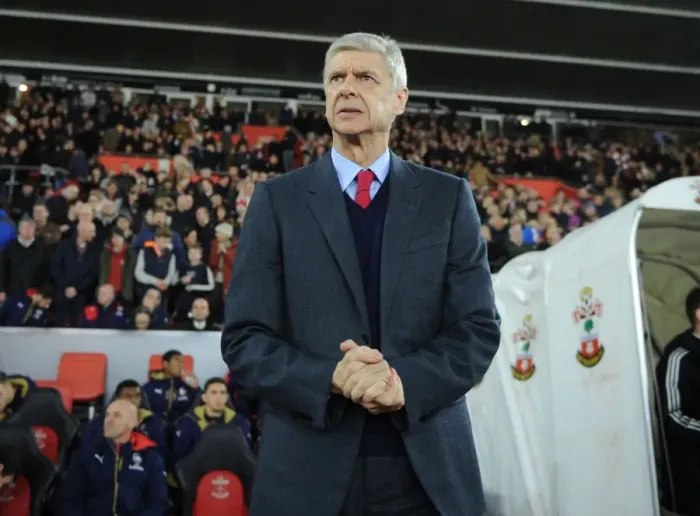 Framed Print : Arsene Wenger, Arsenal Manager: Pre-Match Focus at Southampton's St Marys Stadium (Premier League 2015-16)