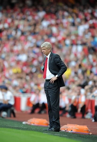 Arsene Wenger the Arsenal Manager. Arsenal 1: 1 New York Red Bulls. Emirates Cup Day 2