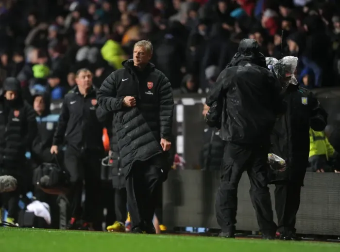 Framed Print : Arsene Wenger the Arsenal Manager. Aston Villa 0: 0 Arsenal. Barclays Premier League