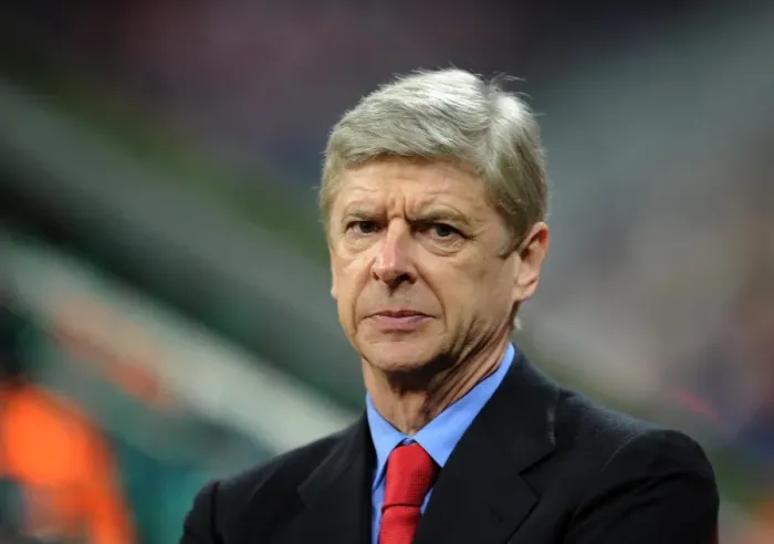 Framed Print : Arsene Wenger the Arsenal Manager. Bayern Munich 0: 2 Arsenal. UEFA Champions League Framed Print : Arsene Wenger the Arsenal Manager. Bayern Munich 0: 2 Arsenal. UEFA Champions League