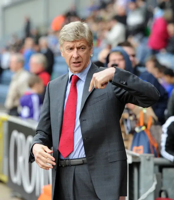 Framed Print : Arsene Wenger the Arsenal Manager. Blackburn Rovers 4: 3 Arsenal. Barclays Premier League Framed Print : Arsene Wenger the Arsenal Manager. Blackburn Rovers 4: 3 Arsenal. Barclays Premier League