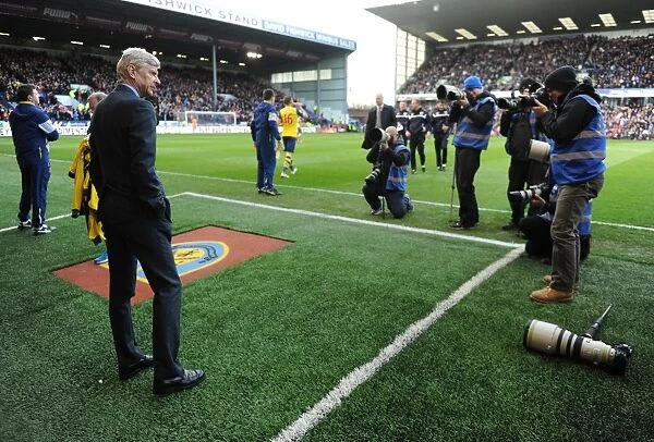 Arsene Wenger the Arsenal Manager. Burnley 0: 1 Arsenal. Barclays Premier League. Turf Moor