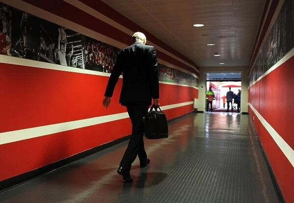 Arsene Wenger: Arsenal Manager at Emirates Stadium vs Southampton (2013-14)