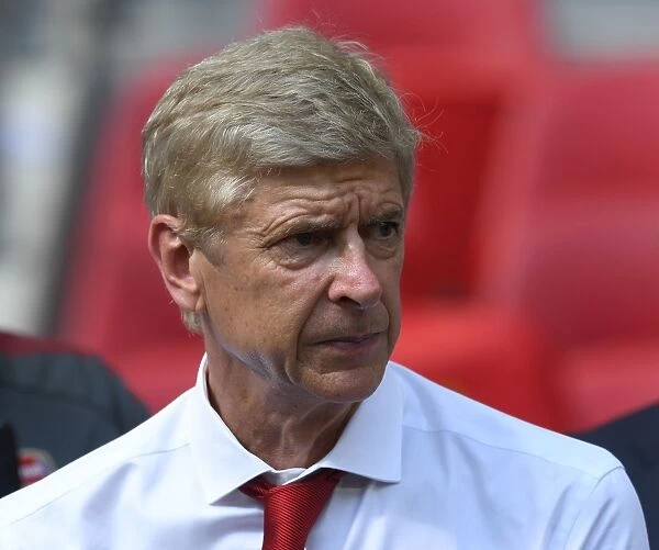 Arsene Wenger: Arsenal Manager at the FA Community Shield vs Chelsea (2017-18)