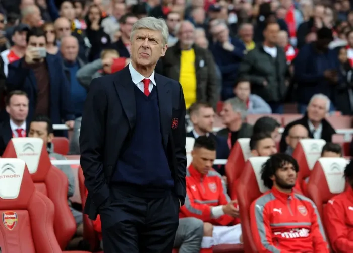 Framed Print : Arsene Wenger: Arsenal Manager Facing Manchester City at Emirates Stadium, Premier League 2016-17 Framed Print : Arsene Wenger: Arsenal Manager Facing Manchester City at Emirates Stadium, Premier League 2016-17