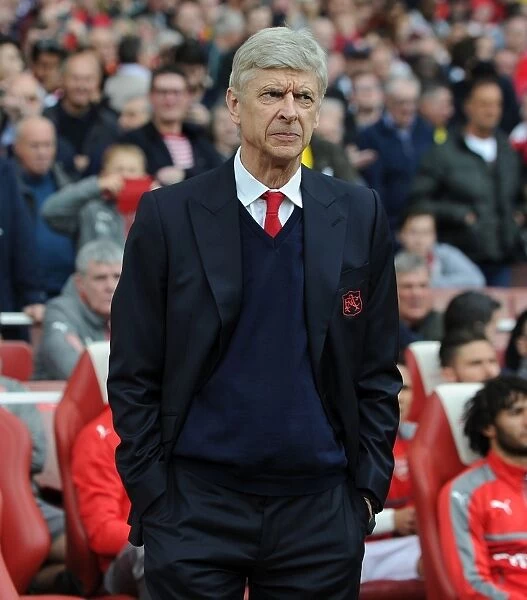 Arsene Wenger: Arsenal Manager Facing Off Against Manchester City, Premier League 2016-17