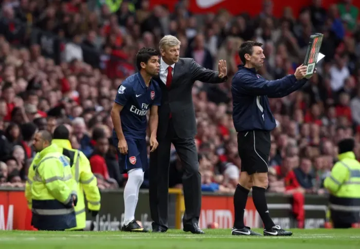Framed Print : Arsene Wenger the Arsenal Manager gives Eduardo Framed Print : Arsene Wenger the Arsenal Manager gives Eduardo