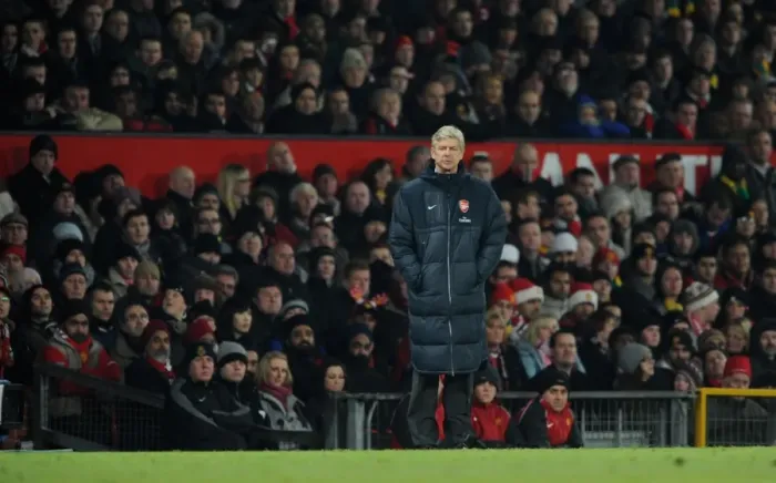 Framed Print : Arsene Wenger the Arsenal Manager. Manchester United 1: 0 Arsenal. Barclays Premier League Framed Print : Arsene Wenger the Arsenal Manager. Manchester United 1: 0 Arsenal. Barclays Premier League