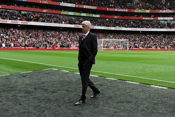Arsene Wenger, Arsenal Manager: Pre-Match Focus at Emirates Stadium (Arsenal vs. Chelsea, Premier League 2014 / 15)