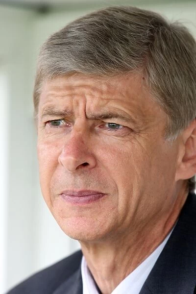Arsene Wenger and Arsenal Secure Pre-Season Victory: 2-1 over Barnet (2008)
