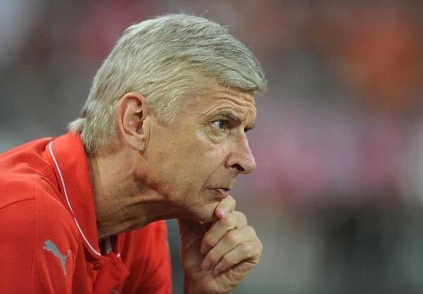 Arsene Wenger and Arsenal Square Off Against Everton in the 2015 Barclays Asia Trophy, Singapore