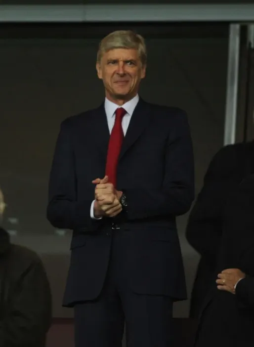 Framed Print : Arsene Wenger at Arsenal vs Olympiacos, UEFA Champions League 2012 Framed Print : Arsene Wenger at Arsenal vs Olympiacos, UEFA Champions League 2012