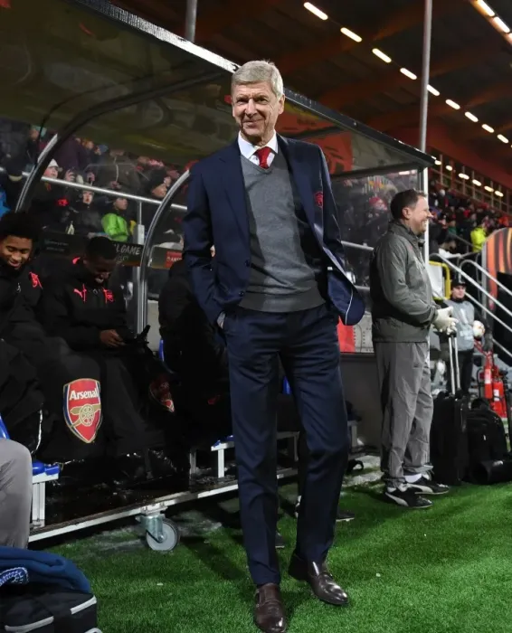 Framed Print : Arsene Wenger Before Arsenal's Europa League Clash Against Ostersunds FK, Sweden (2018) Framed Print : Arsene Wenger Before Arsenal's Europa League Clash Against Ostersunds FK, Sweden (2018)