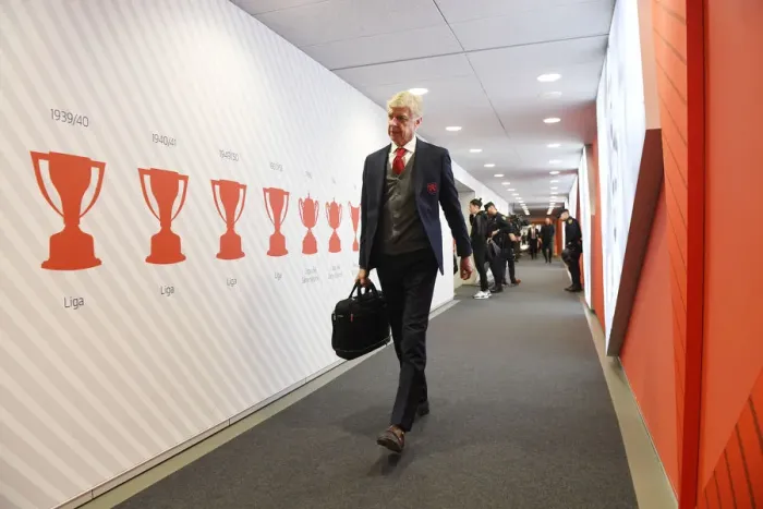 Framed Print : Arsene Wenger: Arsenal's Final Stand at Atletico Madrid, UEFA Europa League Semi-Final
