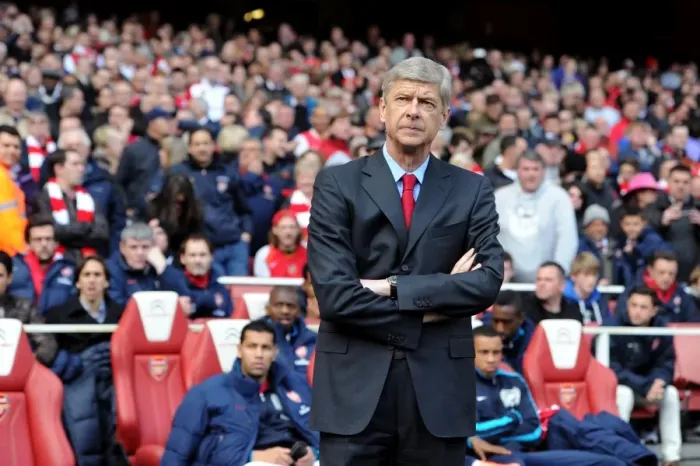 Framed Print : Arsene Wenger: The Battle of Emirates - Arsenal vs Chelsea (2011-2012) - Premier League Clash Framed Print : Arsene Wenger: The Battle of Emirates - Arsenal vs Chelsea (2011-2012) - Premier League Clash