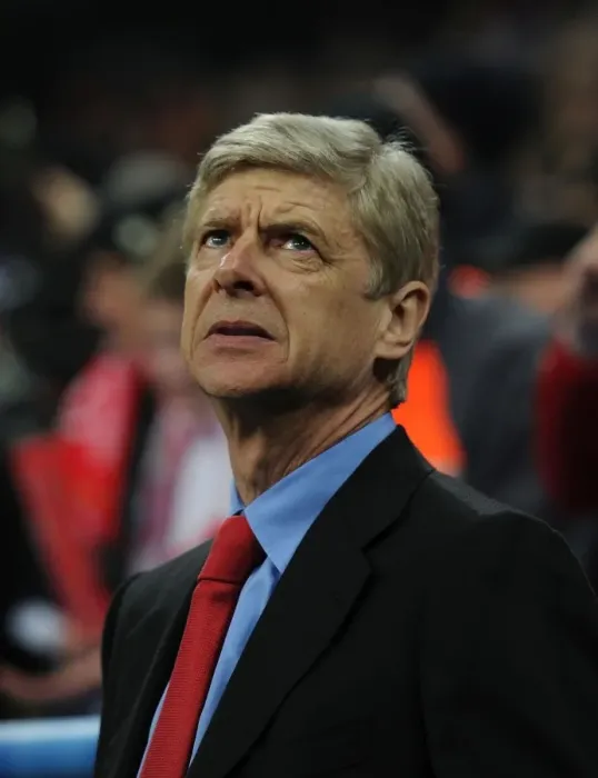 Framed Print : Arsene Wenger at Bayern Munich: Arsenal's Champions League Showdown