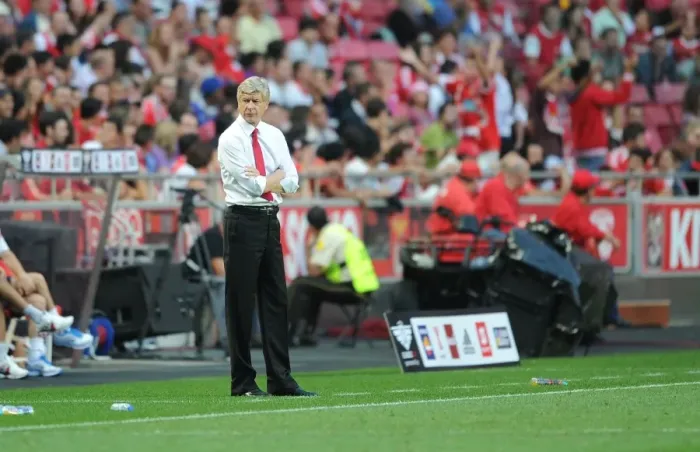 Framed Print : Arsene Wenger at Benfica: Arsenal Manager's Pre-Season Visit in 2011