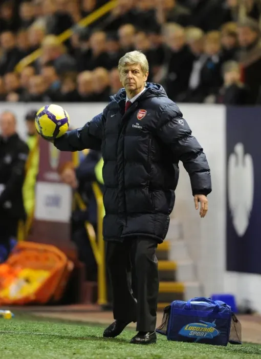 Framed Print : Arsene Wenger at Burnley: 1-1 Stalemate in Arsenal's Barclays Premier League Journey (December 2009)
