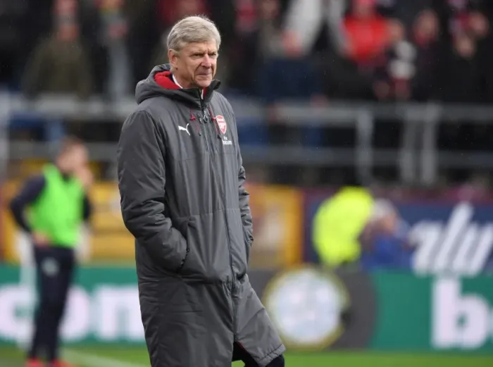 Framed Print : Arsene Wenger at Burnley: Premier League Clash (2017-18)