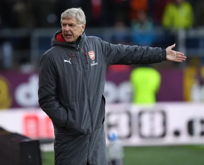 Framed Print : Arsene Wenger at Burnley: A Premier League Showdown, 2017-18 Framed Print : Arsene Wenger at Burnley: A Premier League Showdown, 2017-18