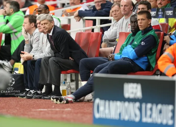 Framed Print : Arsene Wenger Celebrates Arsenal's 2-0 UEFA Champions League Victory Over Olympiacos at Emirates Stadium (2009) Framed Print : Arsene Wenger Celebrates Arsenal's 2-0 UEFA Champions League Victory Over Olympiacos at Emirates Stadium (2009)
