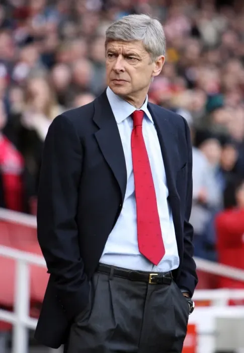 Framed Print : Arsene Wenger Celebrates Arsenal's 2:0 Victory Over Sunderland in the Barclays Premier League, Emirates Stadium (2010) Framed Print : Arsene Wenger Celebrates Arsenal's 2:0 Victory Over Sunderland in the Barclays Premier League, Emirates Stadium (2010)