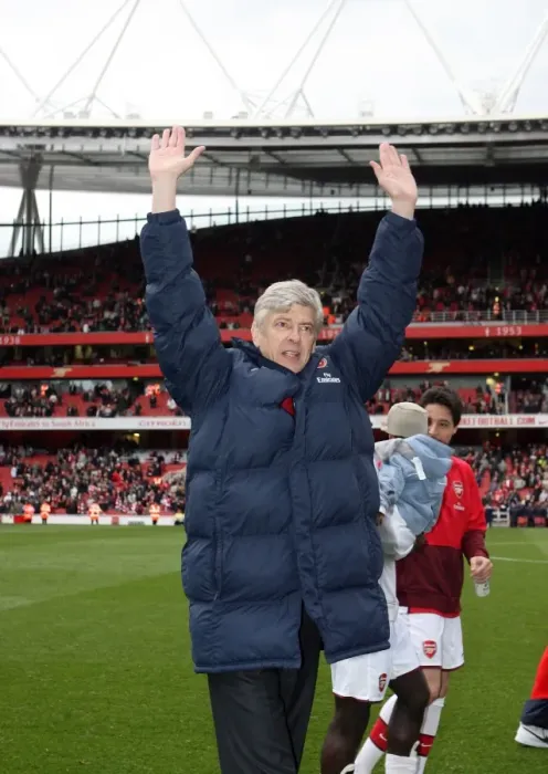 Framed Print : Arsene Wenger Celebrates Arsenal's 4-0 Victory Over Fulham in the Barclays Premier League (2010) Framed Print : Arsene Wenger Celebrates Arsenal's 4-0 Victory Over Fulham in the Barclays Premier League (2010)