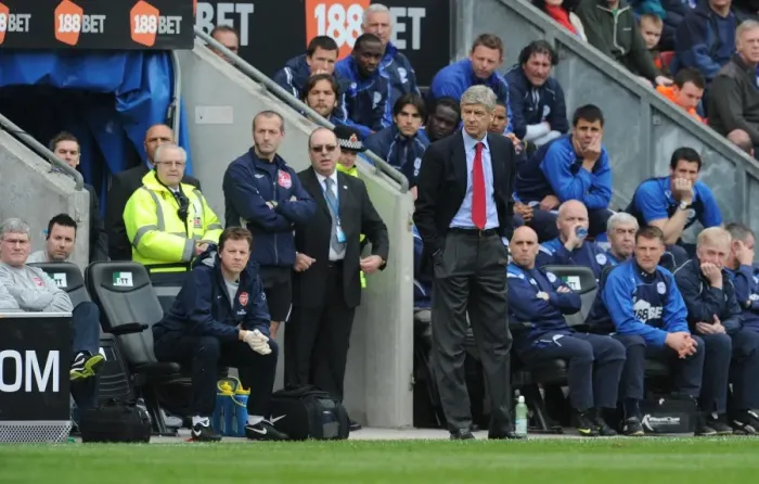 Framed Print : Arsene Wenger: Defiant in Defeat at Wigan Athletic, FA Barclays Premier League, 18 / 4 / 2010