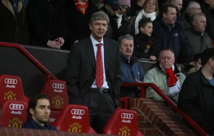 Framed Print : Arsene Wenger: Defiant at Old Trafford Amidst Manchester United's 4-0 FA Cup Victory