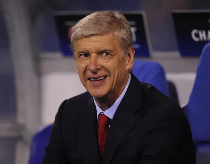 Framed Print : Arsene Wenger at Dinamo Zagreb: Arsenal FC in the UEFA Champions League (September 2015)
