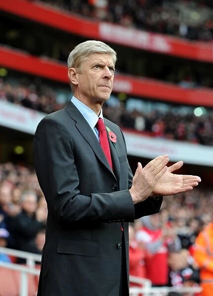 Arsene Wenger at Emirates Stadium: Arsenal Manager vs Fulham (2012-13)
