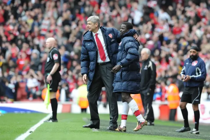 Framed Print : Arsene Wenger and Emmanuel Eboue Celebrate Arsenal's Win against Wolverhampton Wanderers, FA Premier League, 2010