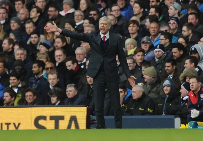 Framed Print : Arsene Wenger Faces Off Against Tottenhotpur in Intense 2016 Premier League Clash