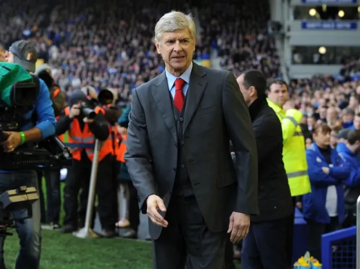 Framed Print : Arsene Wenger at Goodison Park: Everton vs Arsenal, Premier League 2013 / 14