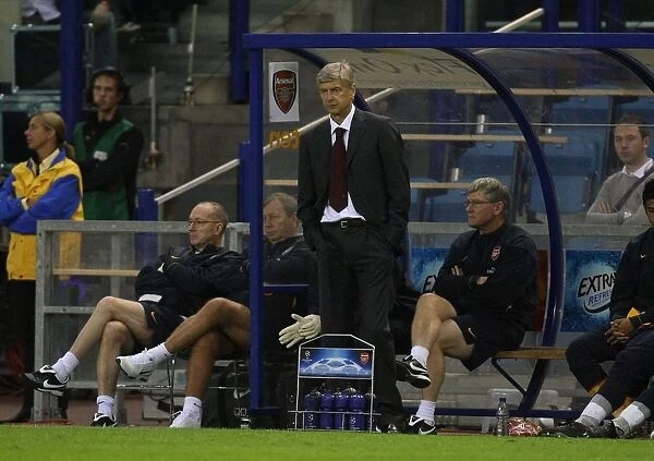 Arsene Wenger Guides Arsenal to Champions League Victory over FC Twente (2008)