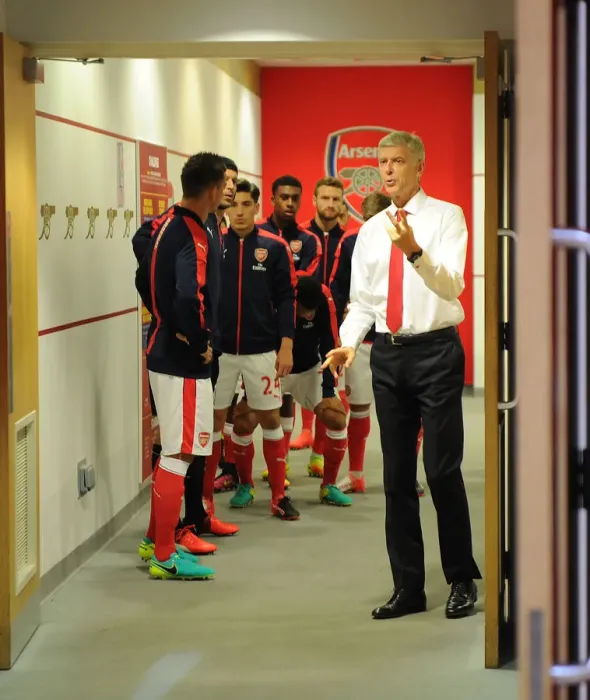 Framed Print : Arsene Wenger in the Home Changing Room - Arsenal vs Chelsea, 2016-17 Premier League