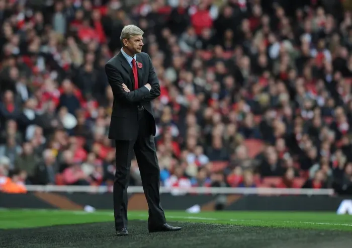 Framed Print : Arsene Wenger Leading Arsenal Against Fulham in the Premier League, 2012 Framed Print : Arsene Wenger Leading Arsenal Against Fulham in the Premier League, 2012