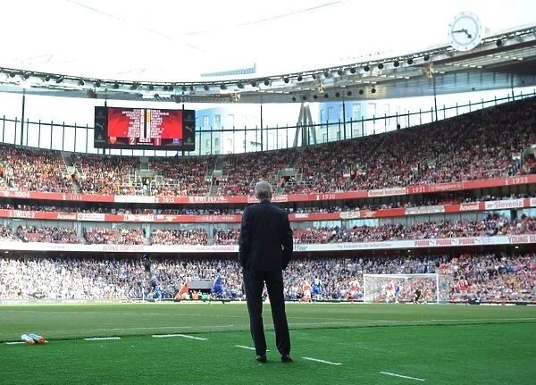 Arsene Wenger Leads Arsenal Against Everton in Premier League Showdown (2016-17)