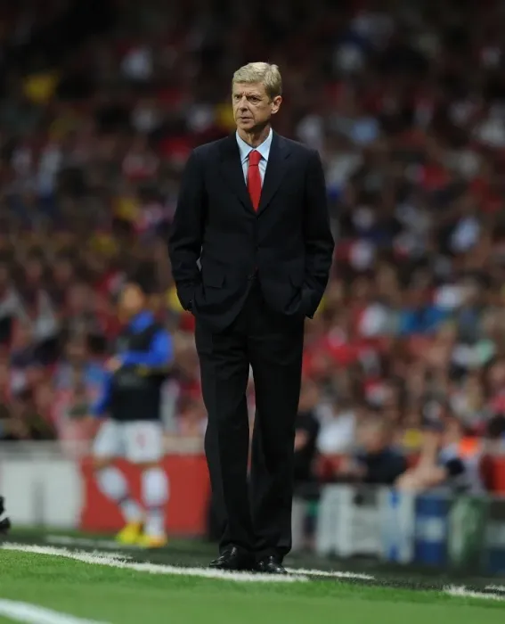 Framed Print : Arsene Wenger Leads Arsenal Against Fenerbahce in UEFA Champions League Showdown (2013) Framed Print : Arsene Wenger Leads Arsenal Against Fenerbahce in UEFA Champions League Showdown (2013)