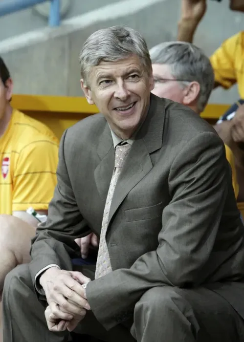 Framed Print : Arsene Wenger Leads Arsenal to Pre-Season Victory: Huddersfield 1-2 Arsenal (2008) Framed Print : Arsene Wenger Leads Arsenal to Pre-Season Victory: Huddersfield 1-2 Arsenal (2008)