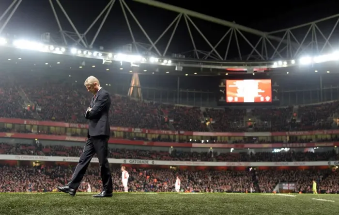 Framed Print : Arsene Wenger Leads Arsenal Against Southampton in Premier League (December 2014) Framed Print : Arsene Wenger Leads Arsenal Against Southampton in Premier League (December 2014)