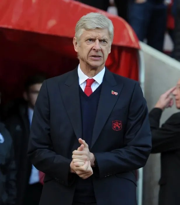 Framed Print : Arsene Wenger Leads Arsenal Against Sunderland in Premier League Clash (2016-17) Framed Print : Arsene Wenger Leads Arsenal Against Sunderland in Premier League Clash (2016-17)