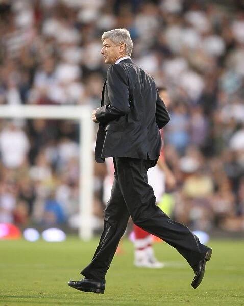 Arsene Wenger Leads Arsenal to Victory: 1-0 over Fulham, Barclays Premier League