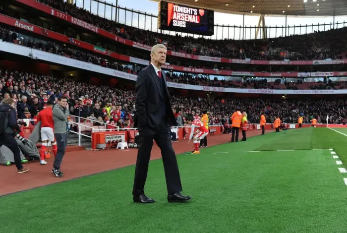 Framed Print : Arsene Wenger Leads Arsenal to Victory: 1-0 vs Leicester City, Premier League, Emirates Stadium (2017)