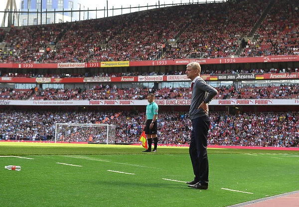 Arsene Wenger Leads Arsenal Against West Ham United in Premier League Showdown (2017-18)