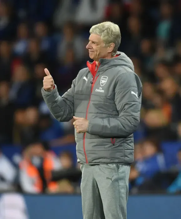 Framed Print : Arsene Wenger at Leicester City: Premier League Clash (2017-18) Framed Print : Arsene Wenger at Leicester City: Premier League Clash (2017-18)