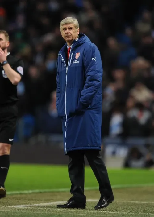 Framed Print : Arsene Wenger at Manchester City vs Arsenal, Premier League 2014-15