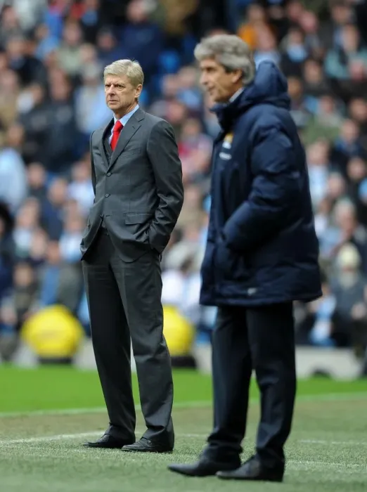 Framed Print : Arsene Wenger at Manchester City vs Arsenal (2013-14) Framed Print : Arsene Wenger at Manchester City vs Arsenal (2013-14)