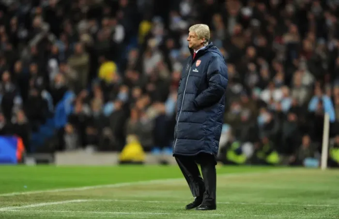 Framed Print : Arsene Wenger at Manchester City vs Arsenal (Premier League 2011-12)