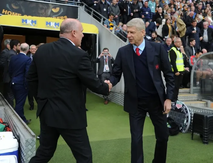Framed Print : Arsene Wenger and Mike Phelan: Pre-Match Greetings at Hull City vs Arsenal (2016-17)
